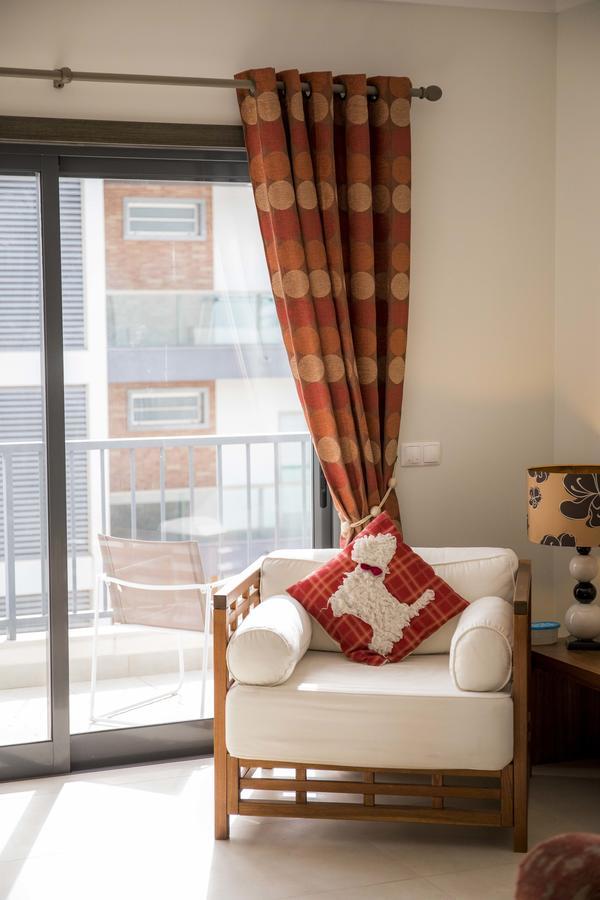 B04 - Luxury 2 Bed W Terrace Pool Apartamento *